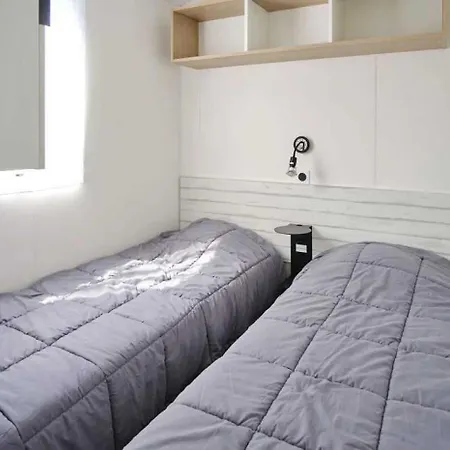 5 Etoiles - Parc Aquatique - Eeibhf Campsite