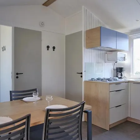 5 Etoiles - Parc Aquatique - Eeibhf *