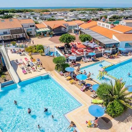 5 Etoiles - Parc Aquatique - Eeibhf